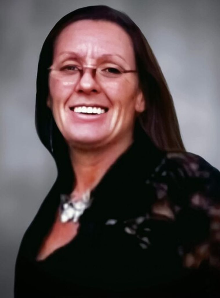 Lisa Moore Shields Profile Photo
