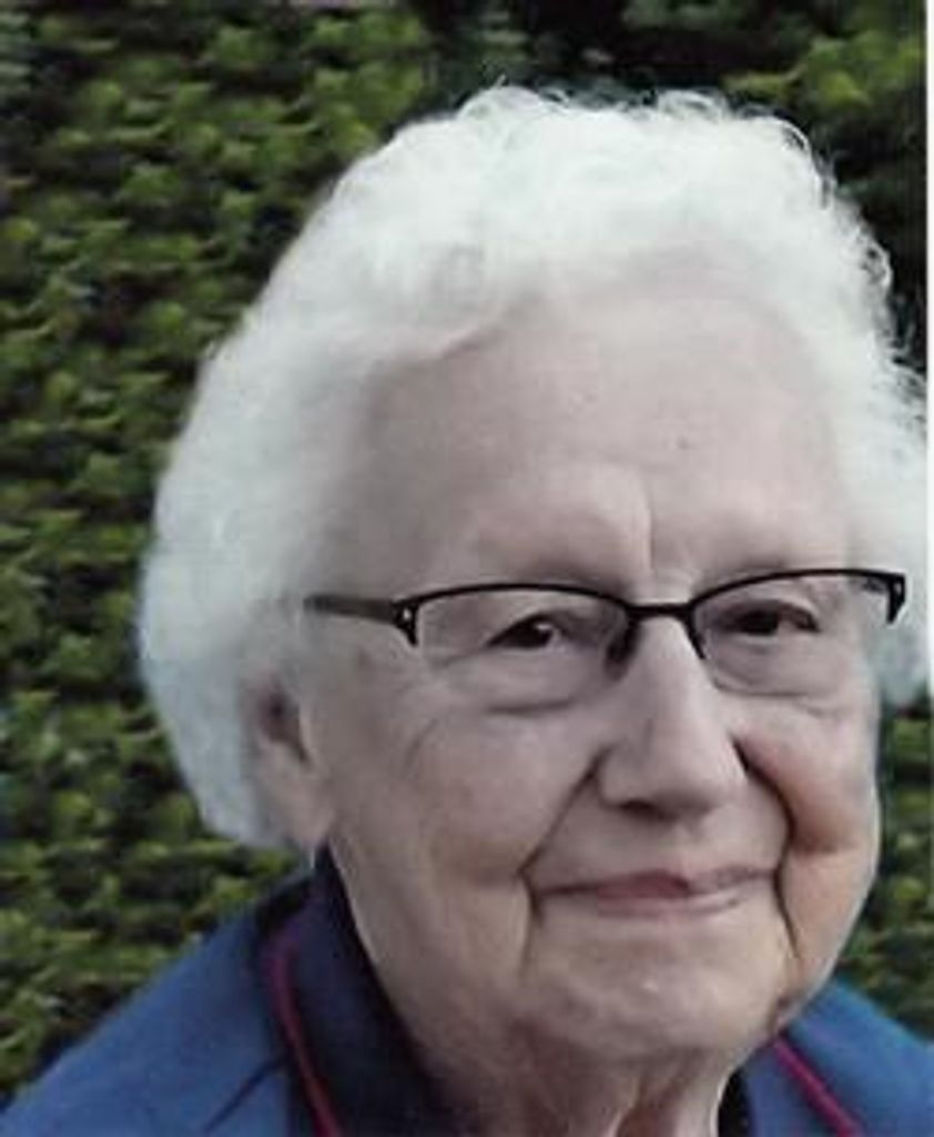 Betty Reichenberger Profile Photo