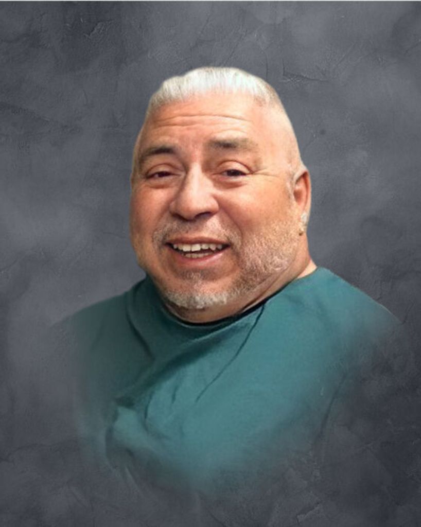 Ruben Salinas Profile Photo