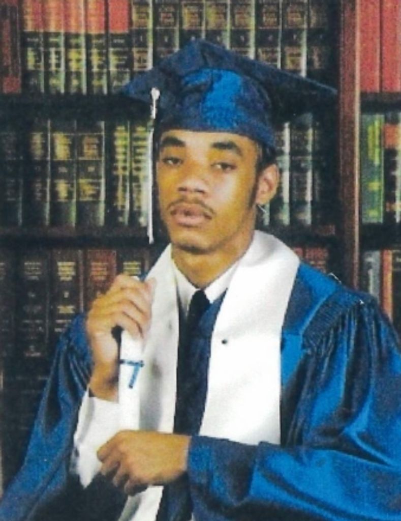 Johnny Lynn Robertson, Jr.