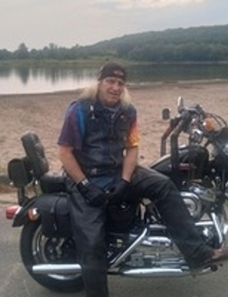 Charles  "Chuck" G.  Vanloan