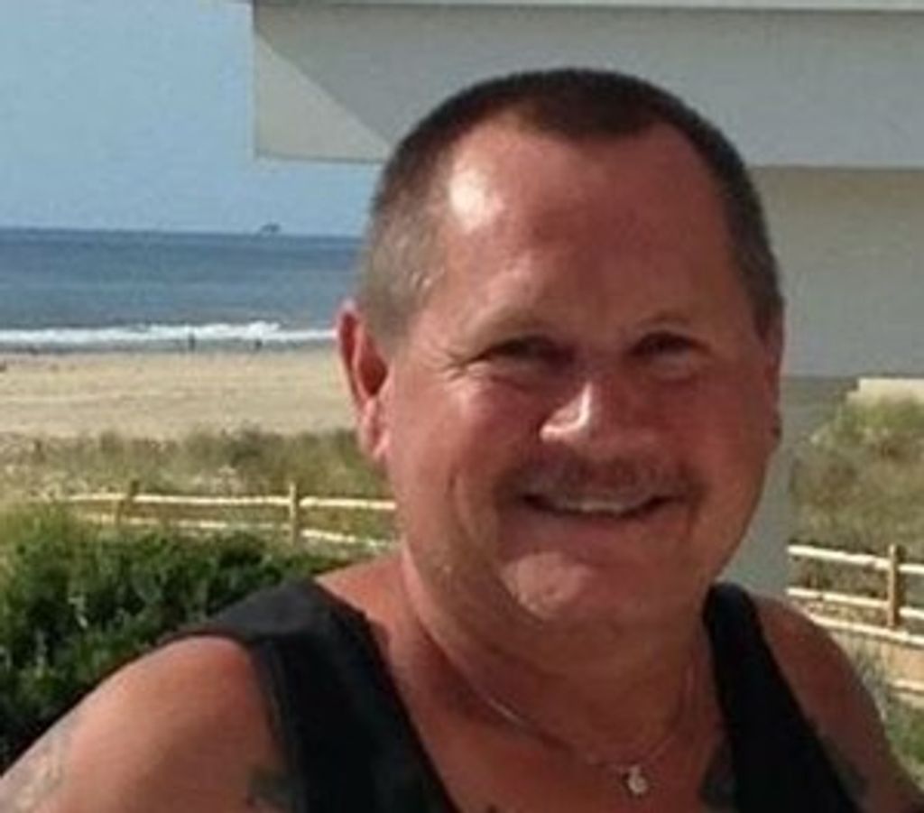 Robert Lynch