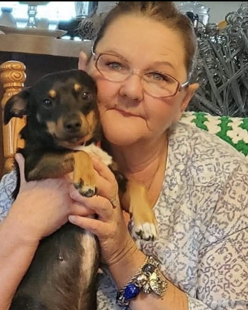 Evelyn Yvonne Ault Profile Photo