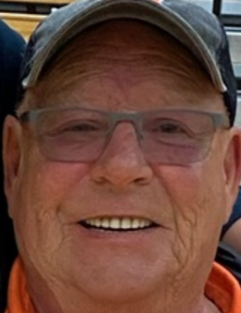 Daniel  Patrick Mullen