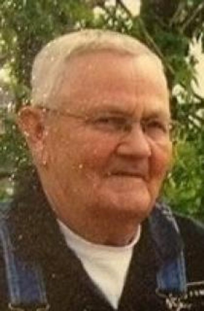 
Russell
 
Lundy
 Profile Photo