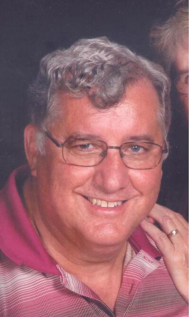 Robert D. Devries Profile Photo