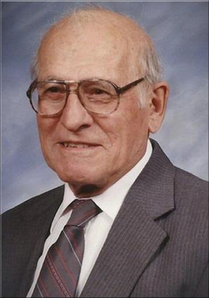 Leonard Blaeser