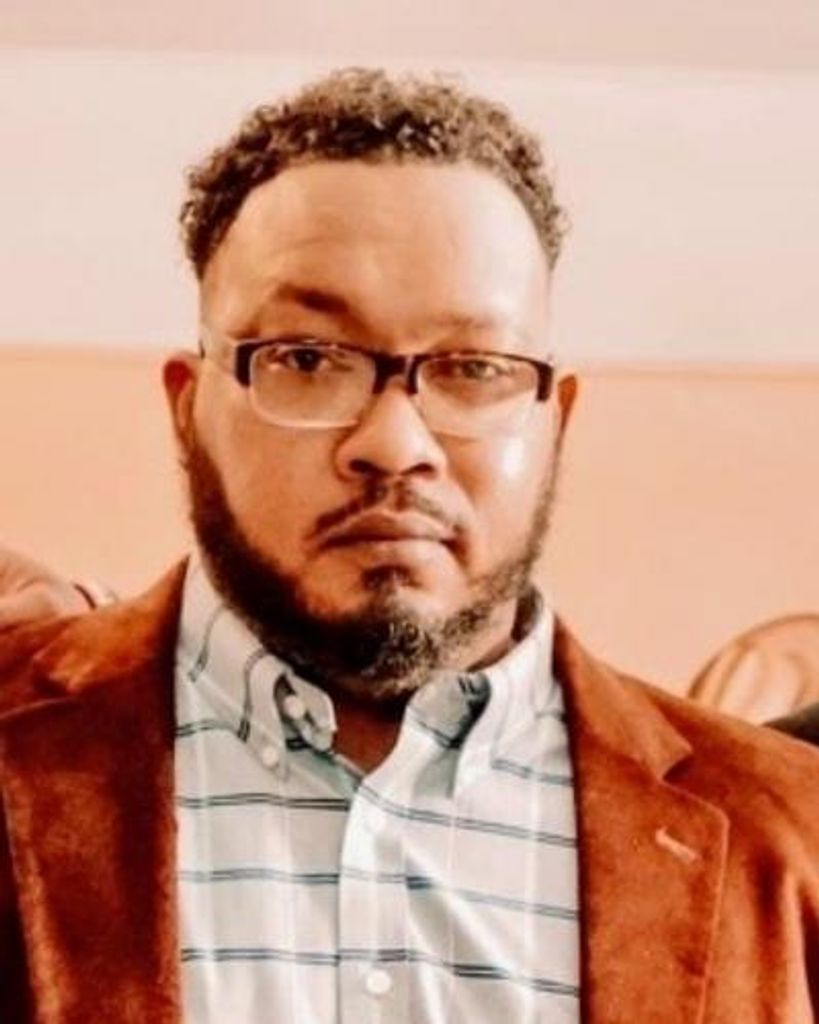 Robert Da'Ron Strauss