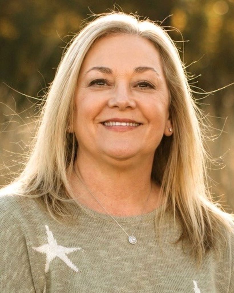 Dusti Crowell Carpenter