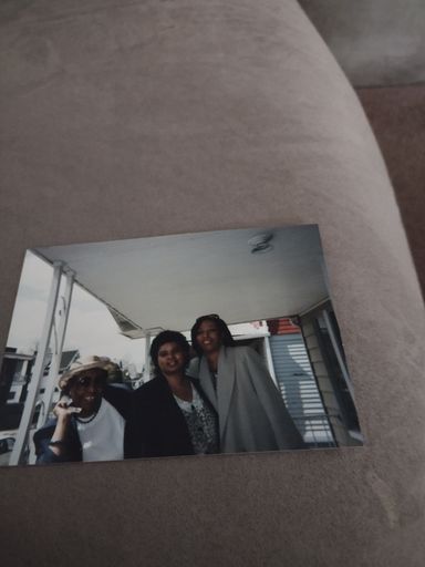 Mozell Collins photo gallery thumbnail 3 of 45