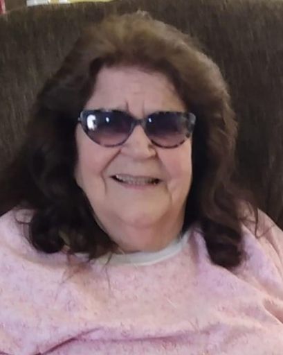 Lola Putnam's obituary image