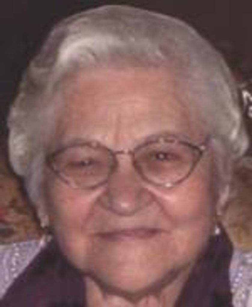 Maria C. Oliveira