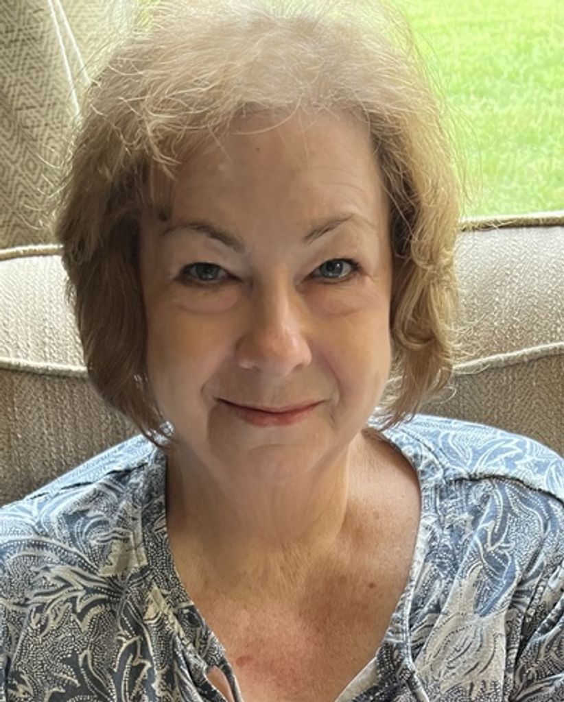 Suzy Simpson Profile Photo