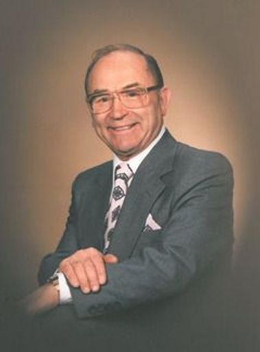 Robert Thomas Wilhelmi Profile Photo