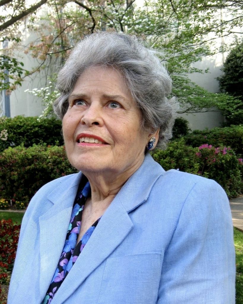 Sally Burke Lauderdale Profile Photo