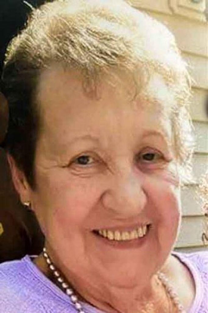 Elizabeth "Betty" Garhammer