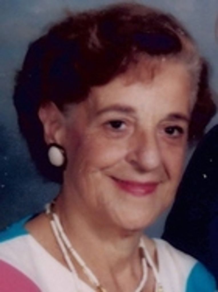 Carolyn Spinola