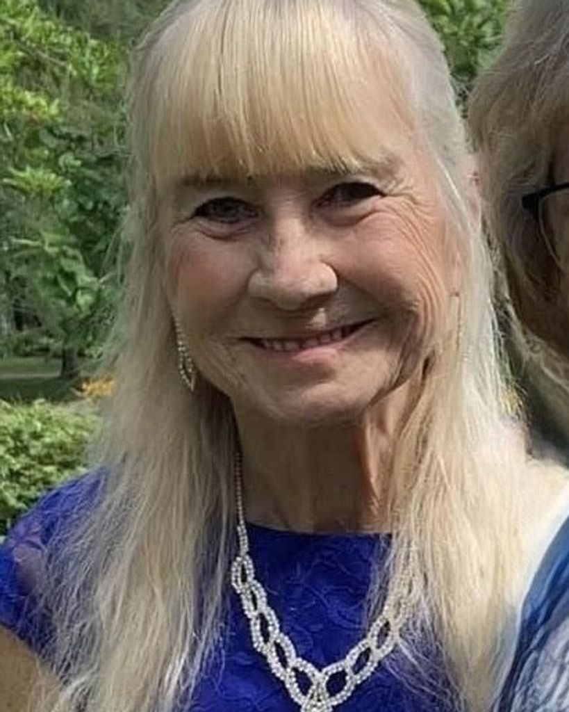 Nancy Groves Profile Photo