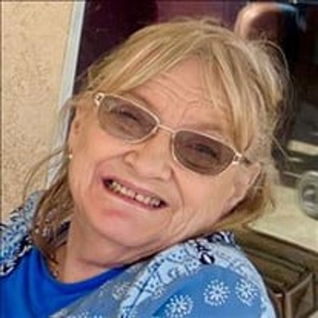 Carolyn Lynette Morris