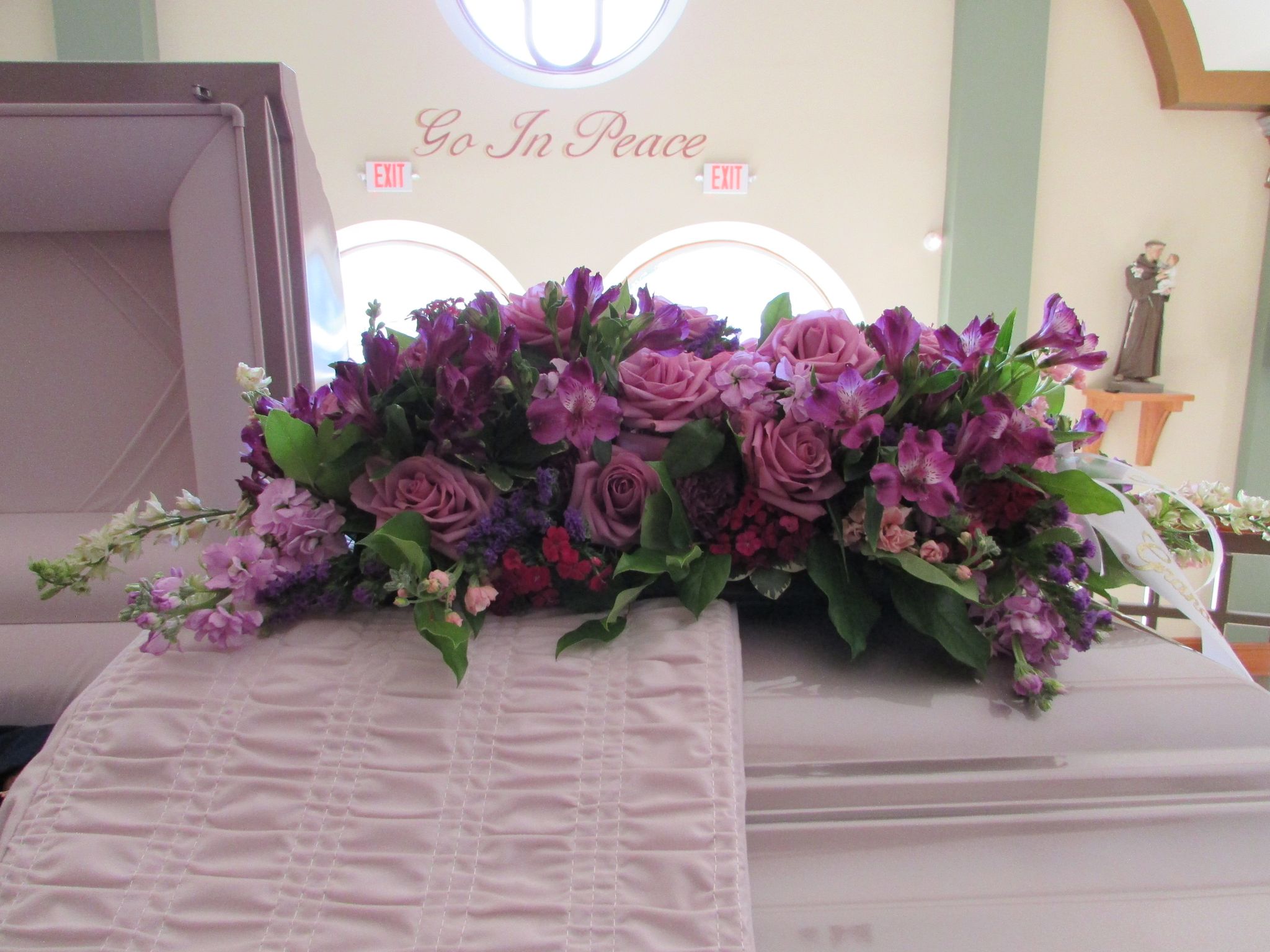 葬儀概論 FUNERAL SERVICE COMPEND Amazon.com: A Complete Guide to the Arts Section of the
