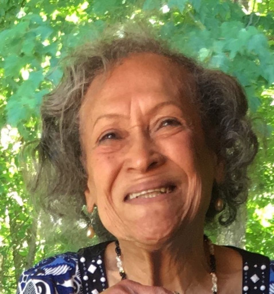 Hilda Colon