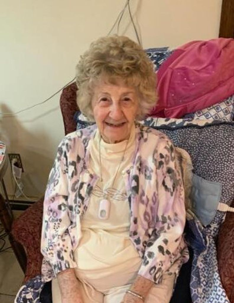 Viola "Mickey" (Mercer)  Barbagallo Profile Photo