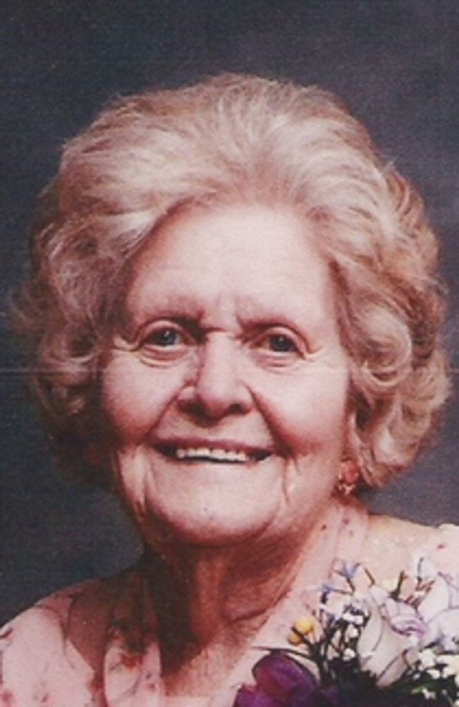 Maggie (Fairchild)  Smith