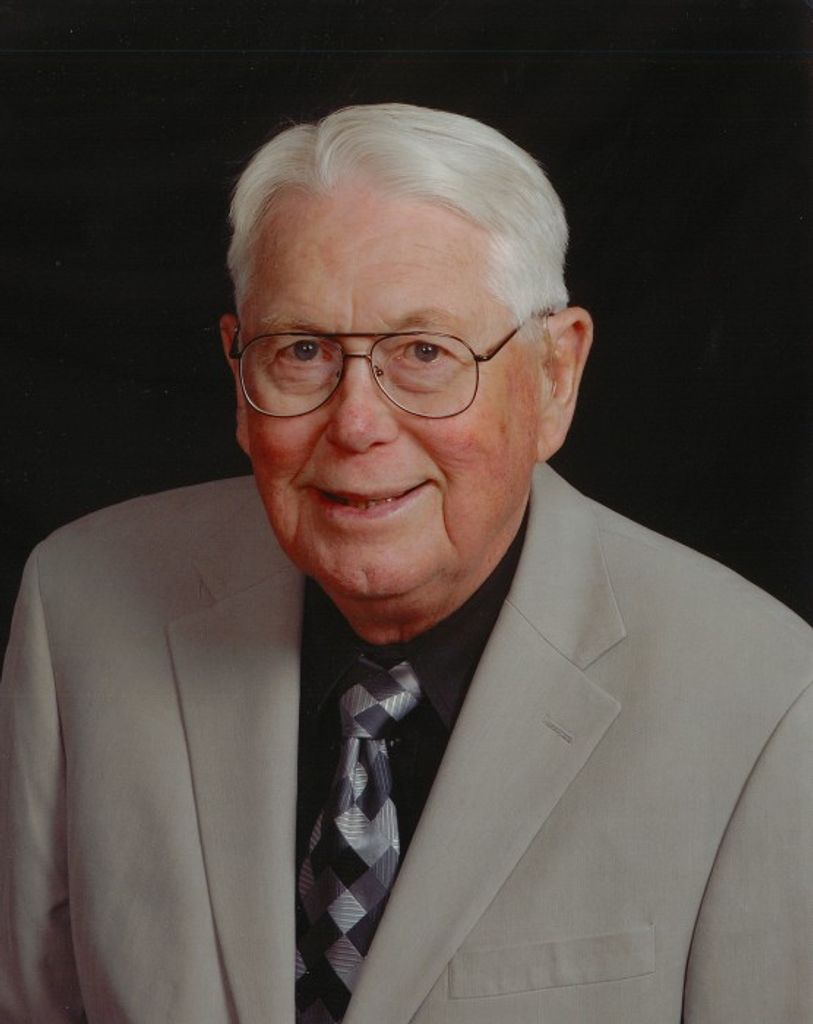 Roger Holm