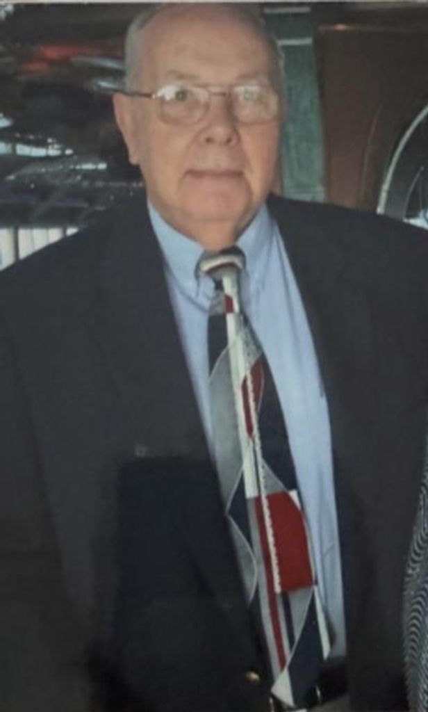 Karl William "Bill" Erdmann, Jr. Profile Photo