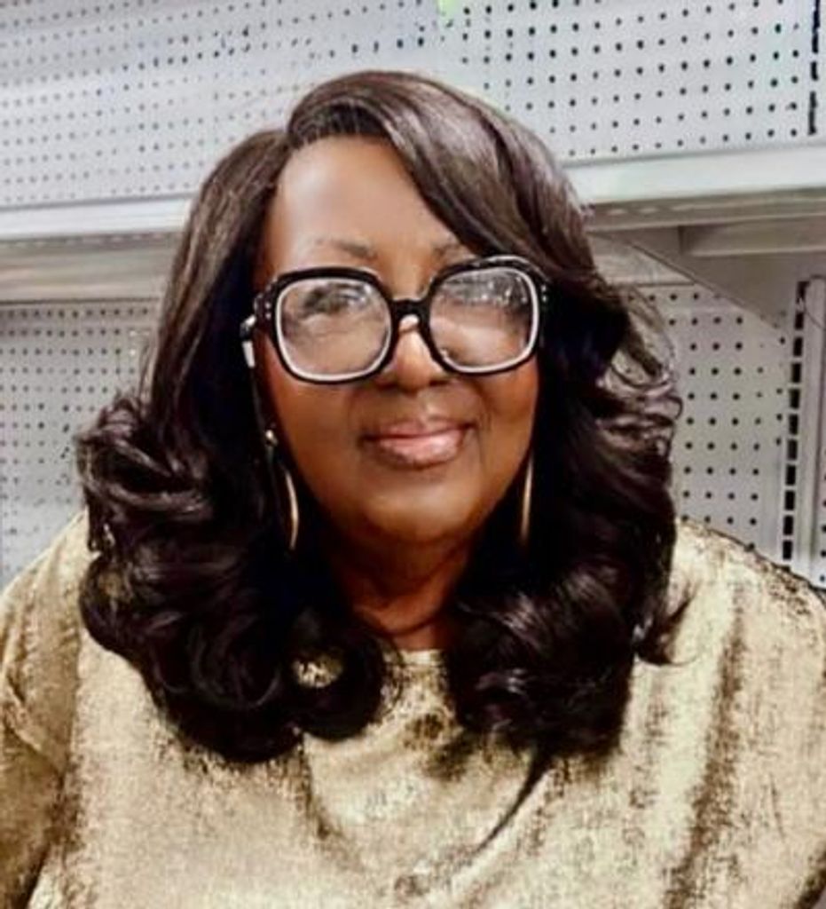 Elizabeth Dickerson Profile Photo