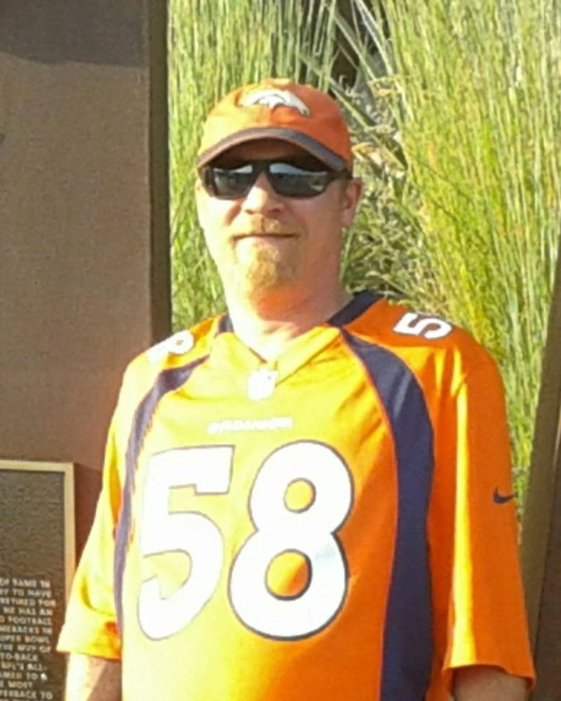 Elton Maynard Gibson Profile Photo