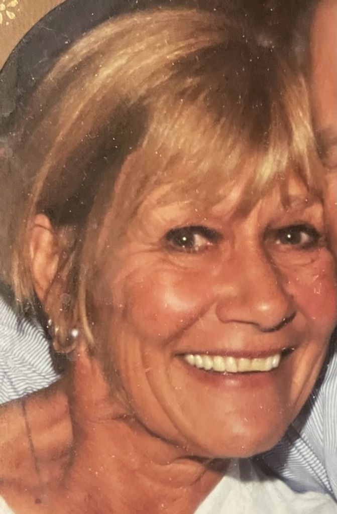 Barbara Kay (Nelson) Larson Profile Photo