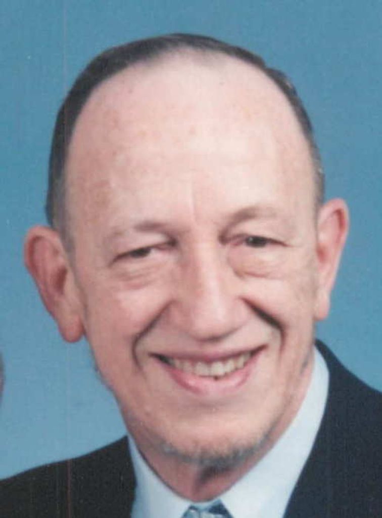 Walter Detweiler Jr.