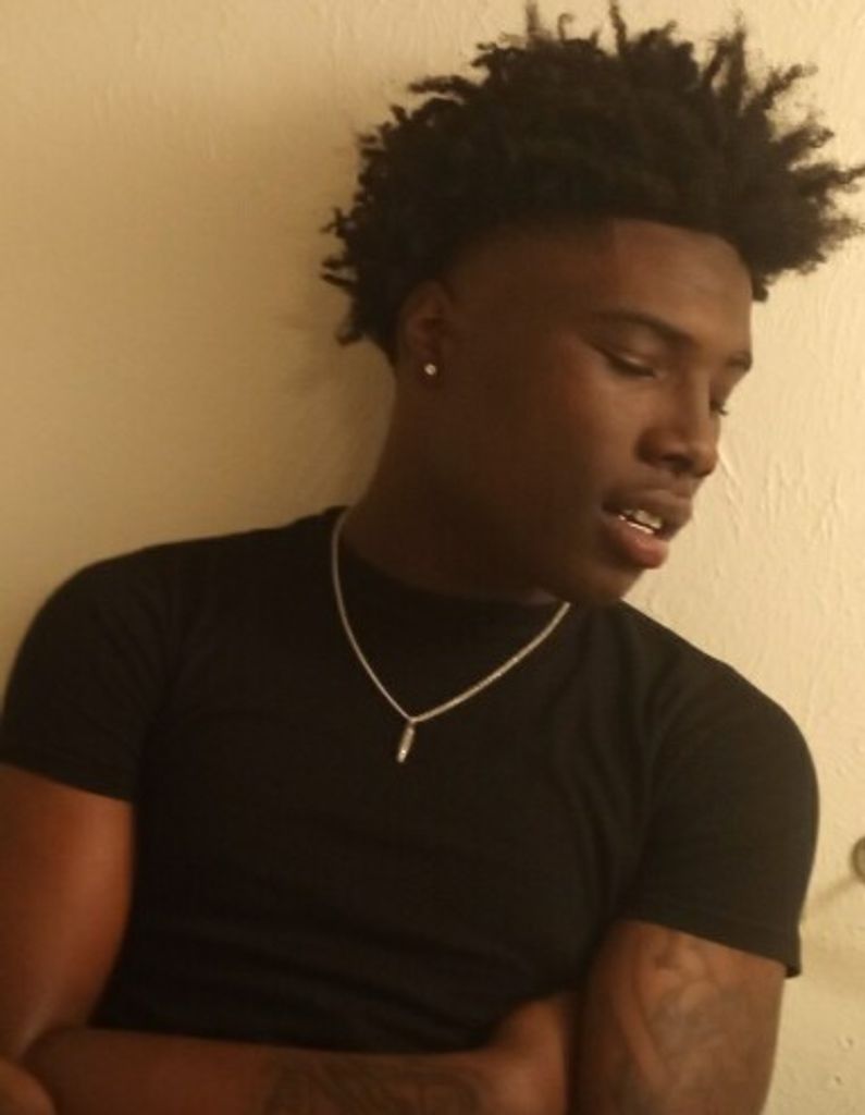 CHRISTOPHER THOMAS