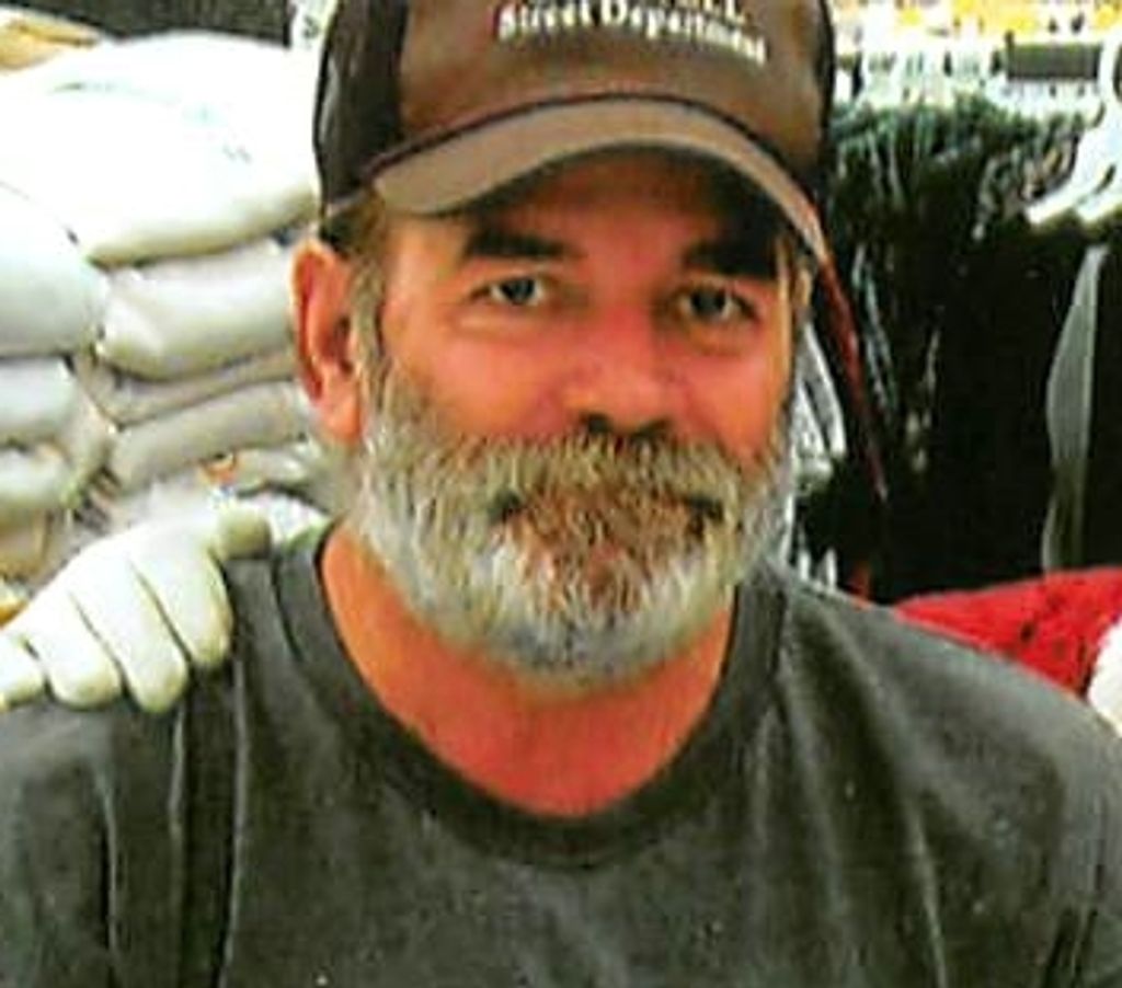 Thomas Charles Profile Photo