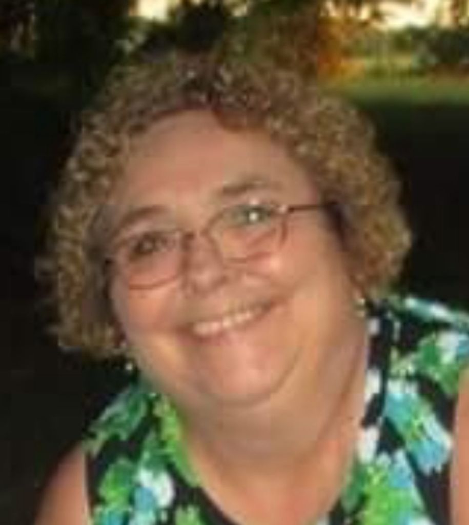 Debra Mckenzie Profile Photo