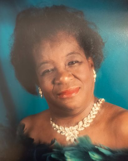 Shellby Howell's obituary image