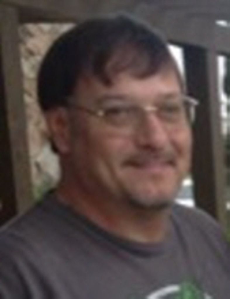 Steven Brian "Steve"  Hall