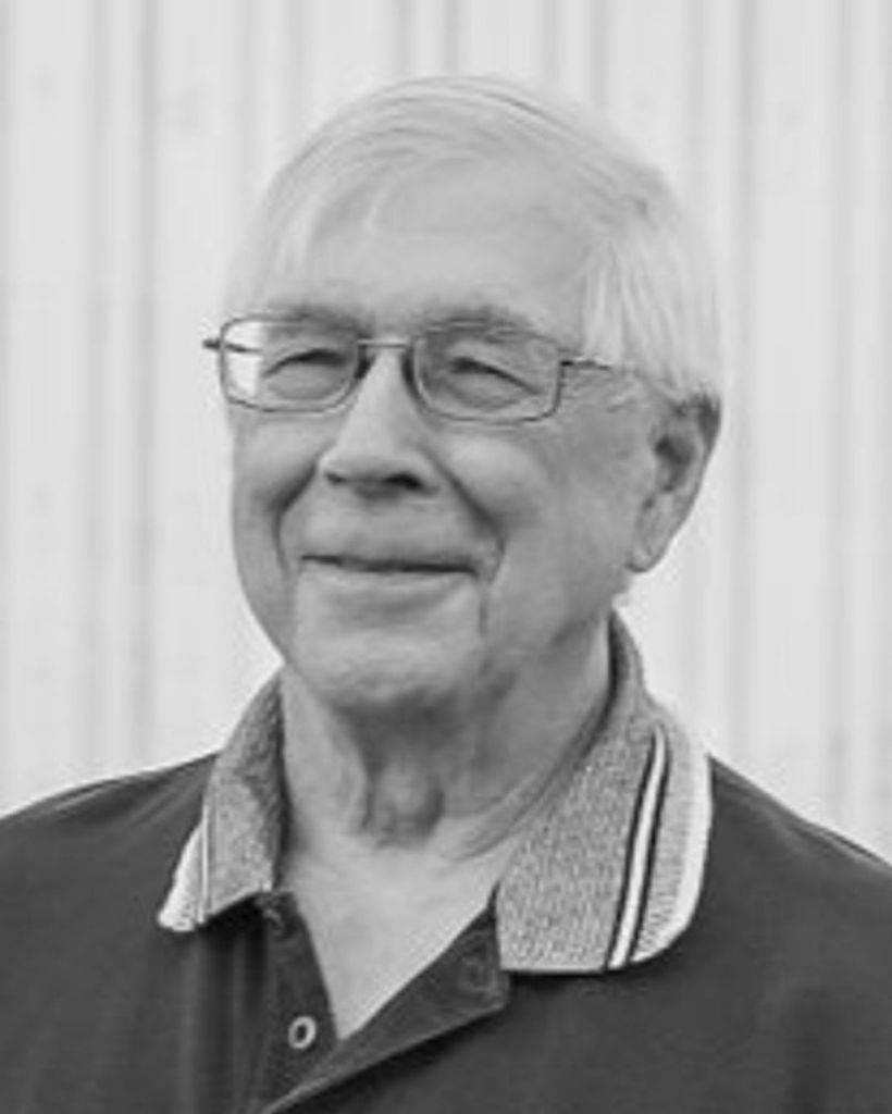 Dennis J. Fett Profile Photo