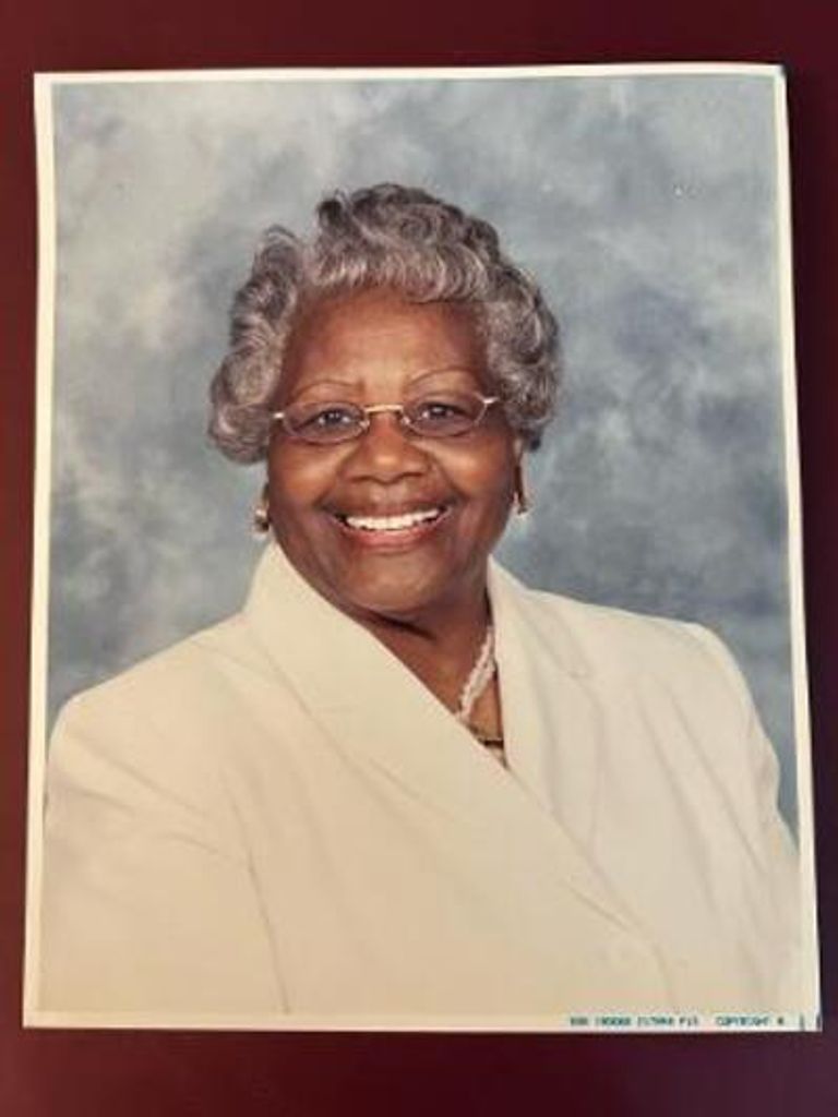Viola M Anderson-Cole Profile Photo