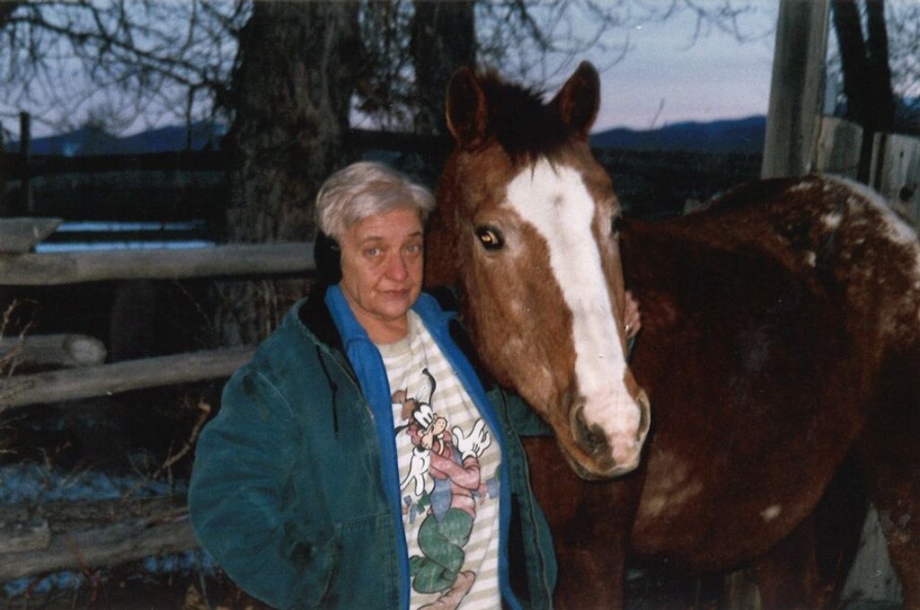 Melissa Lou Robinson