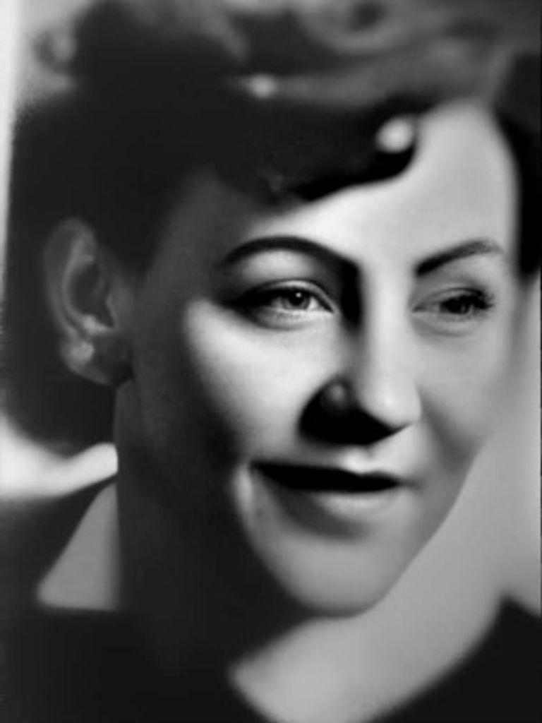 Hildegard Erika Rowe