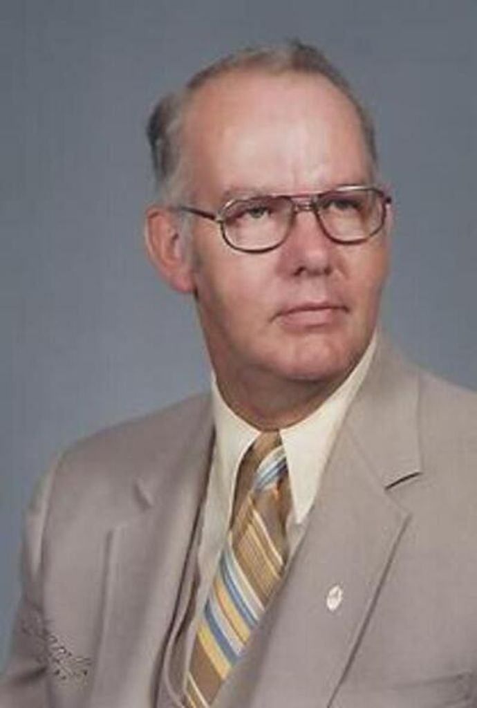 Rev. Earl Lee Smith Profile Photo