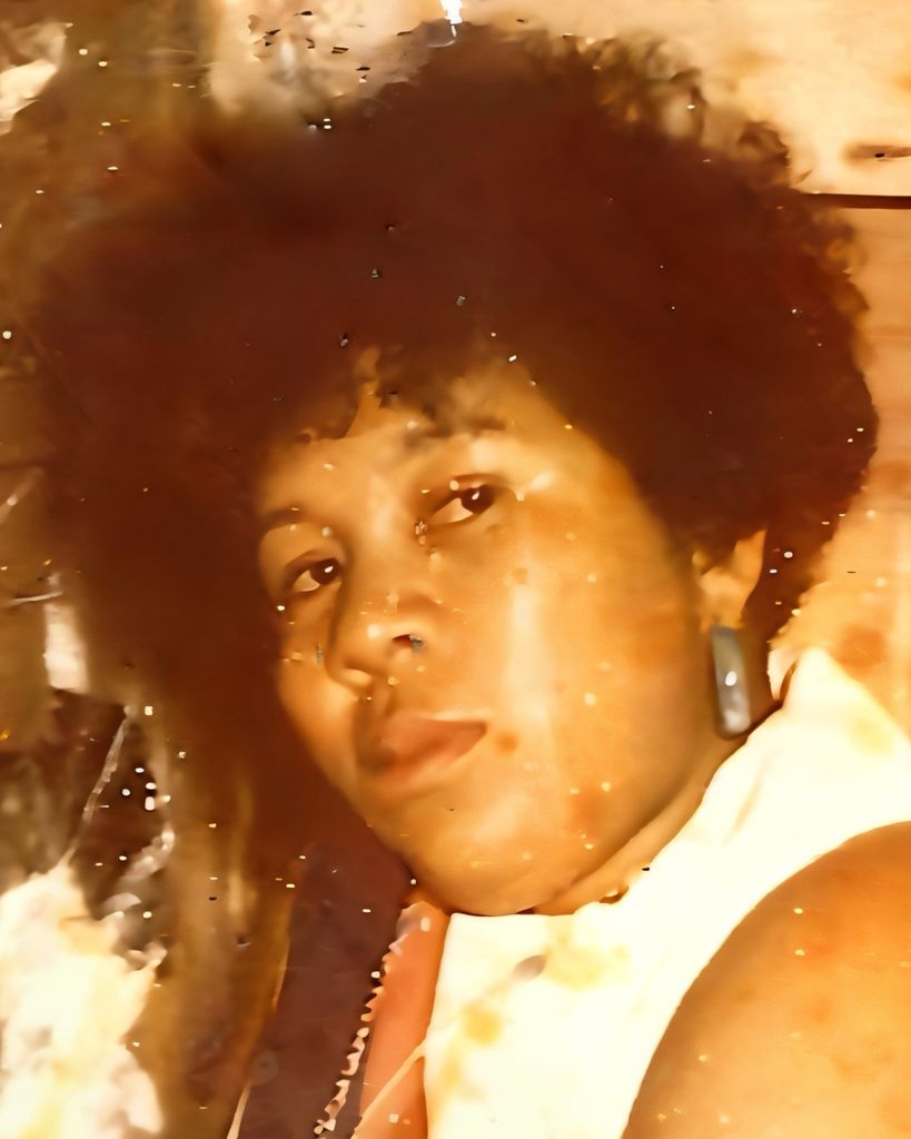 Louise Elmore Profile Photo
