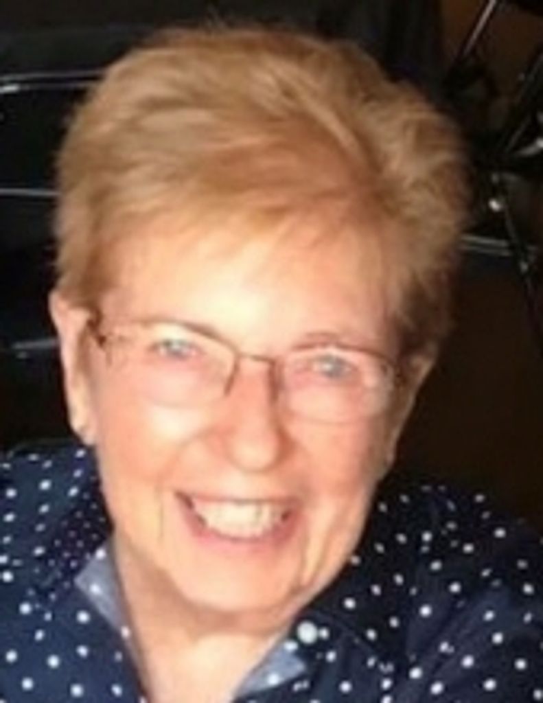 Carole  Ann Machoukas 