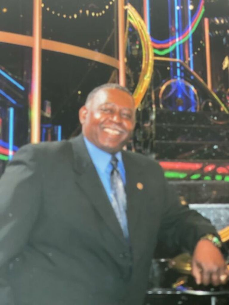 Barry Watts Profile Photo