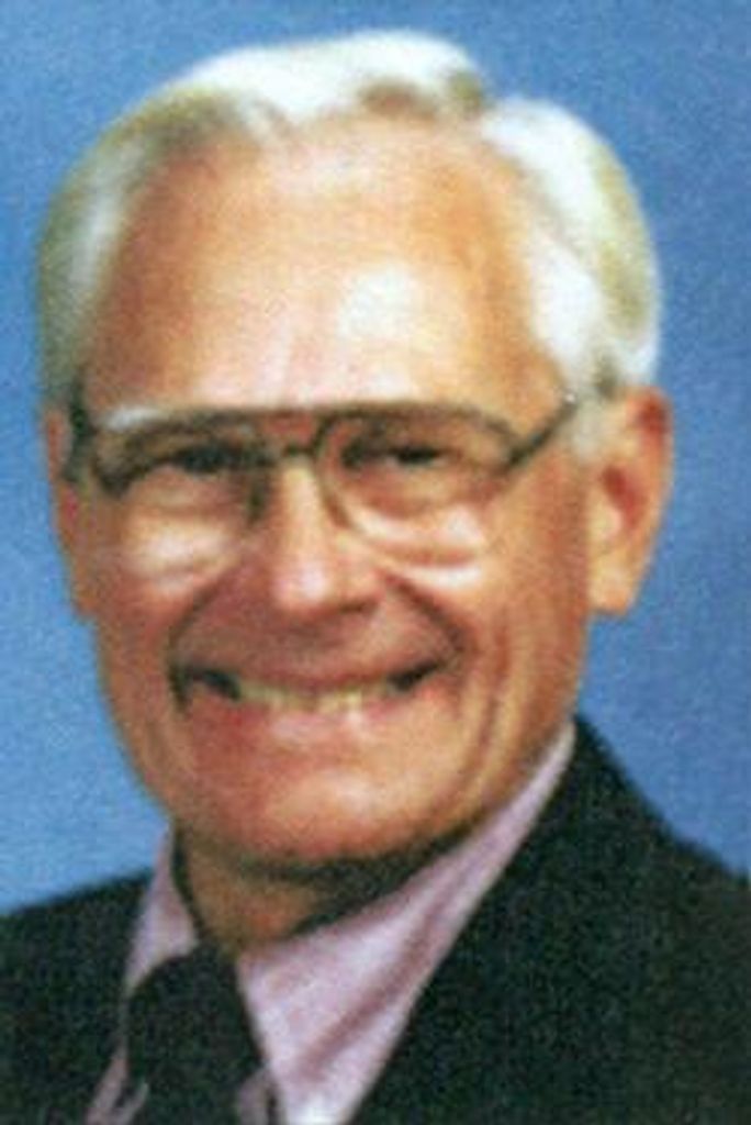Luther "Bud" Nitschke