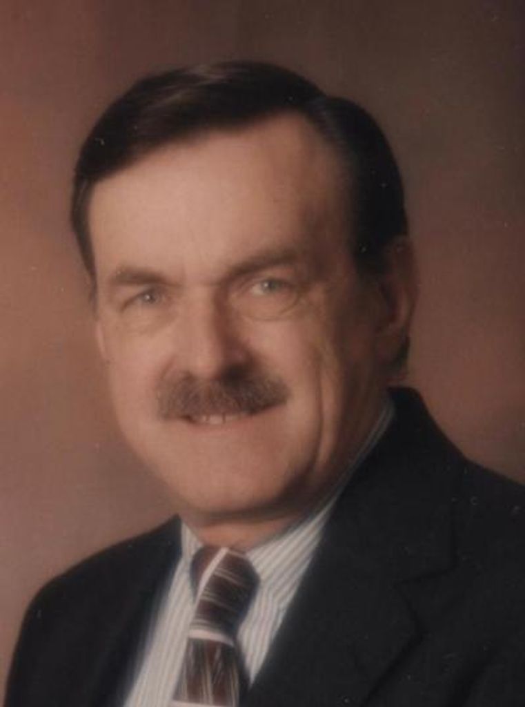 Karl K. Kwiatkowski Profile Photo
