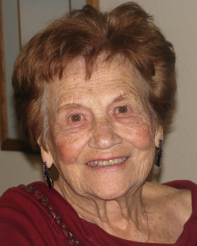 Elvira Victoria "Vicki" Marshall