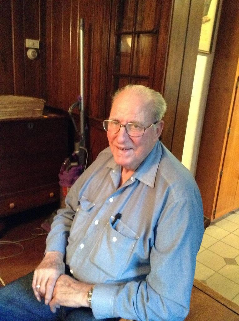 Lester "Les" " Hez" Bohn Noel
